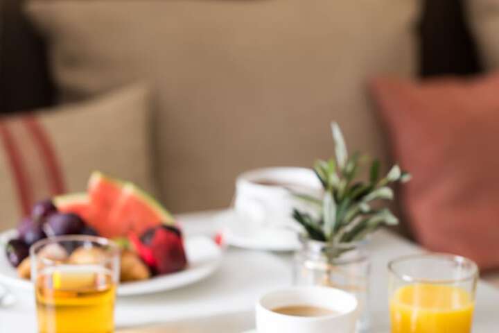 Breakfast/Coffee Service 24 of 41