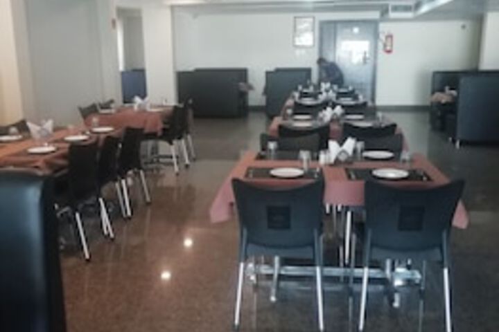HOTEL LE GRANDE