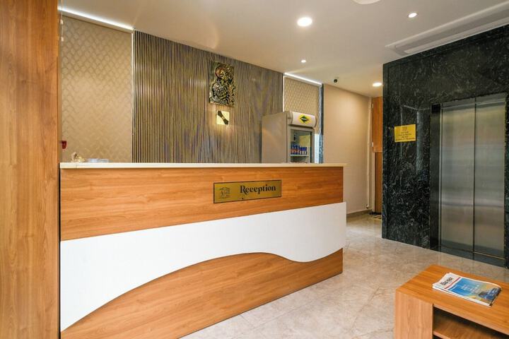 Hotel Interior 4 of 31