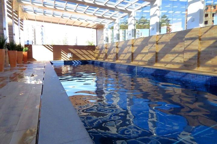 Pool 90 of 146