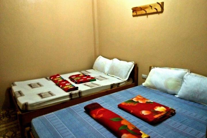 General 9 of 18