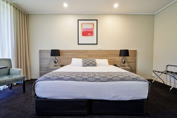Room 13 of 44