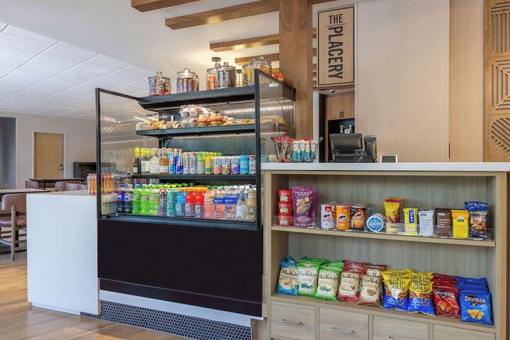 Hotel Interior 7 of 68