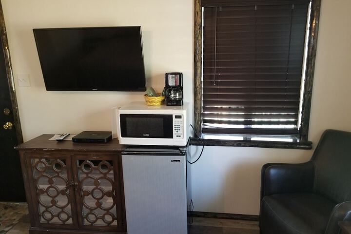 Room 89 of 149