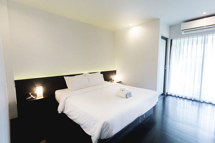 Room 14 of 74