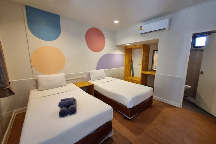Room 11 of 45