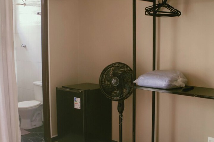 Room 7 of 20