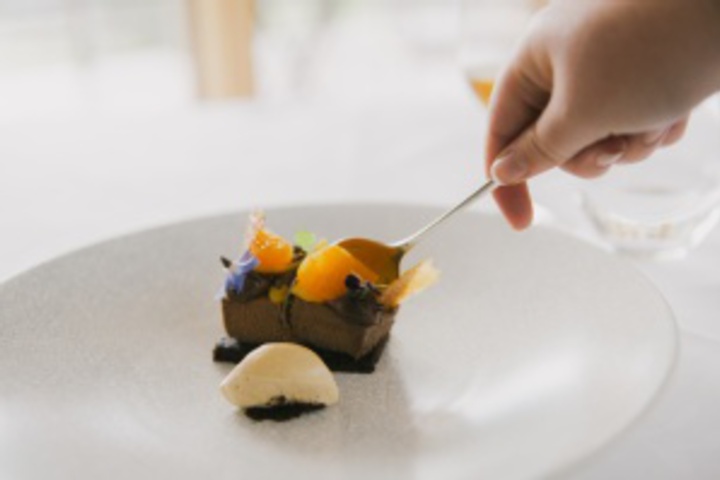 Dining 414 of 706