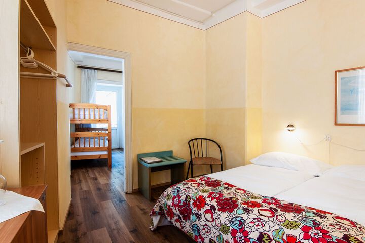 Room 45 of 47