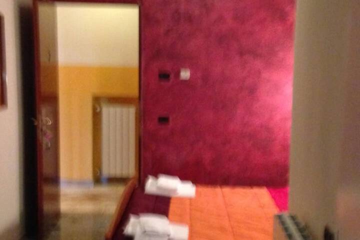 Room 12 of 40