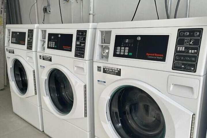 Laundry 5 of 8