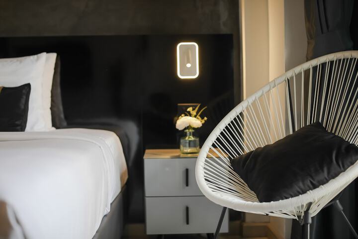Room 26 of 78