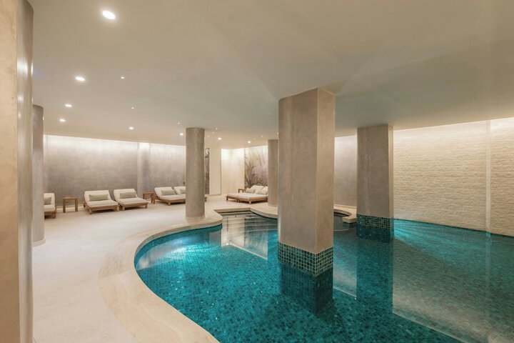 Pool 55 of 102