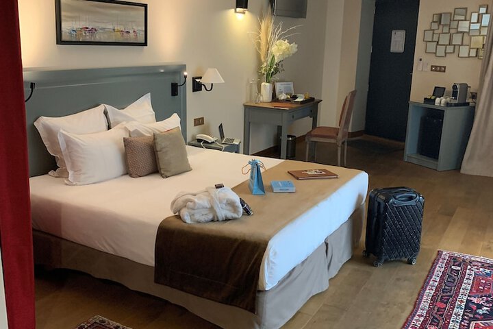 Room 10 of 79