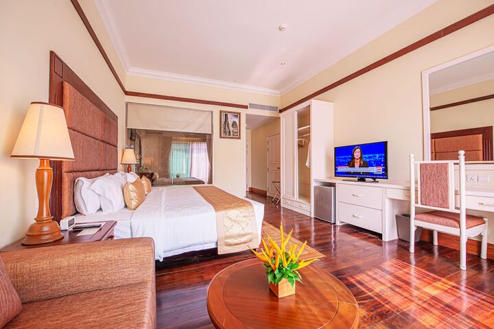 Room 25 of 113