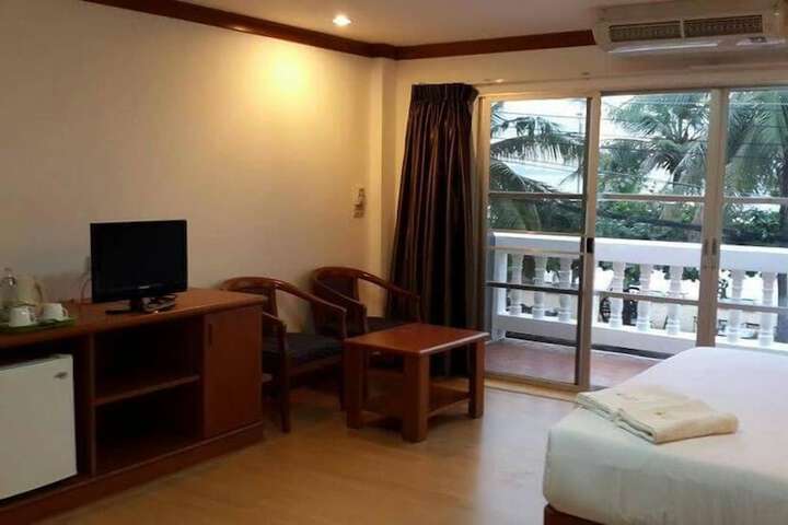 Room 7 of 22