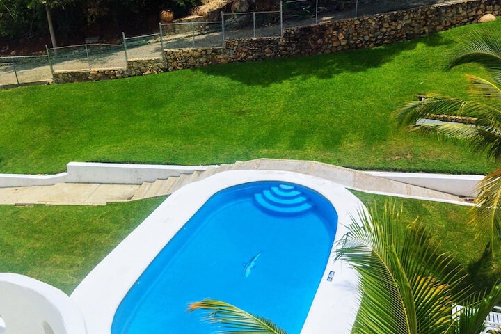Pool Hotel