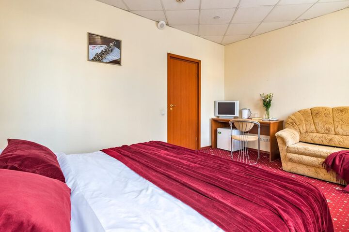 Room 30 of 61