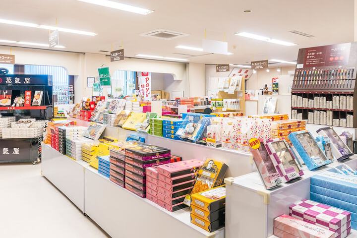 Gift shop