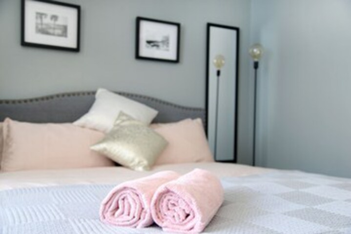 Room 18 of 23