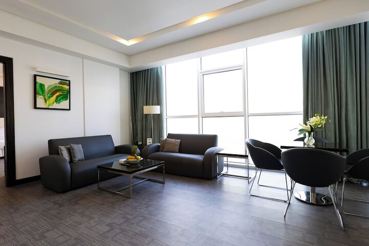 Room 37 of 60