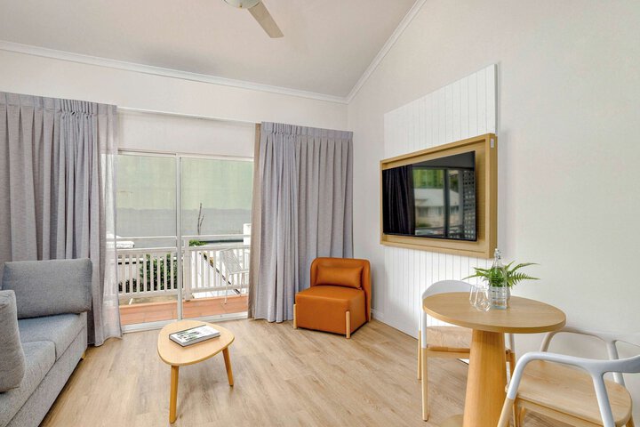 Room 14 of 53