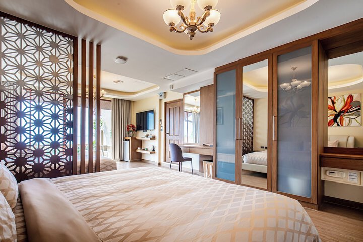 Room 26 of 138