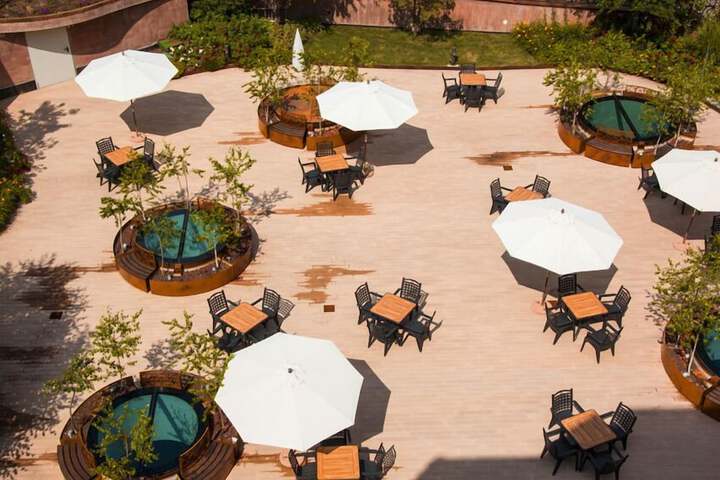 Terrace/Patio 55 of 56