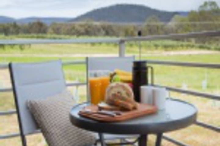 Breakfast/Coffee Service 132 of 144