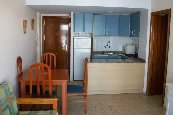 Room 5 of 19