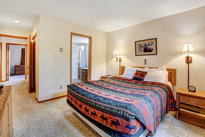 Room 12 of 91