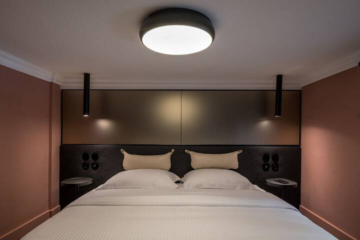 Room 20 of 54