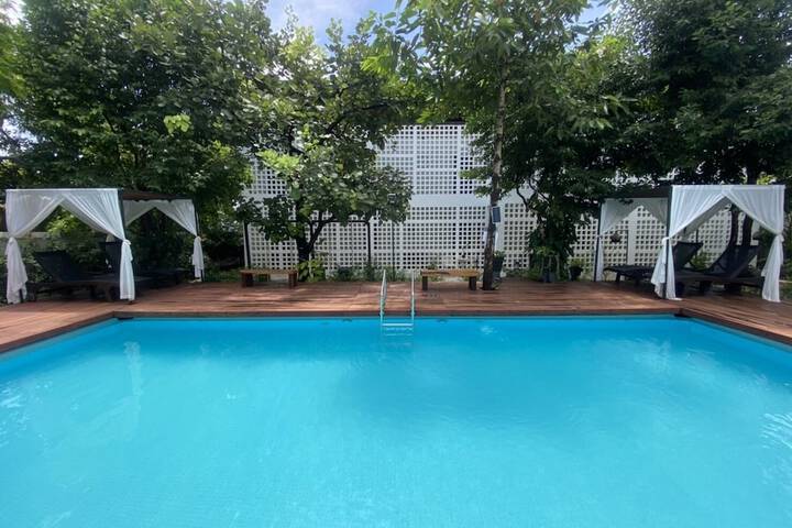 Pool 25 of 86