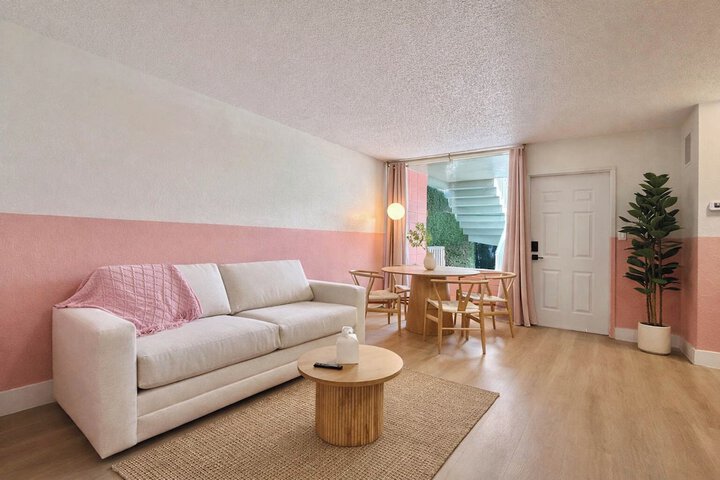 Room 19 of 27