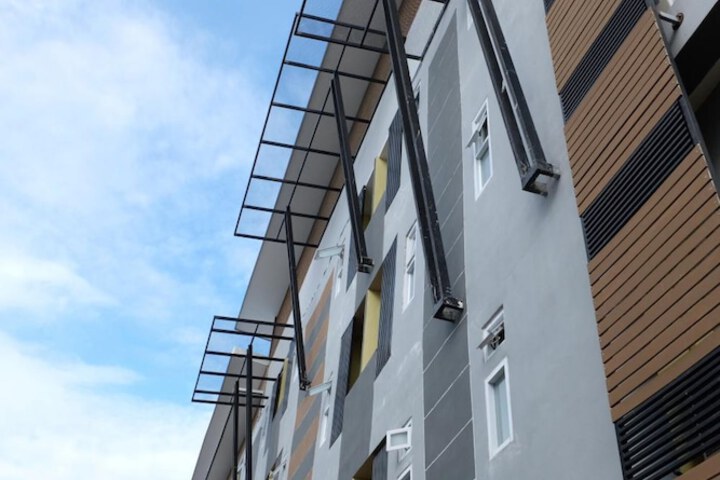 Hotel 65 of 67