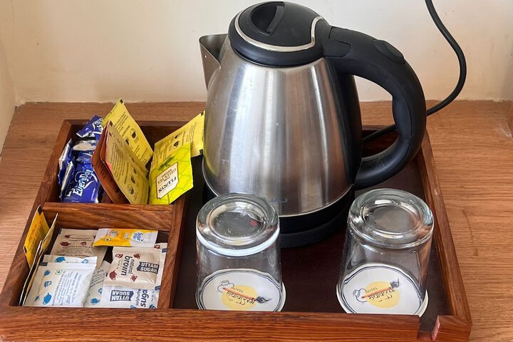 Breakfast/Coffee Service 23 of 40
