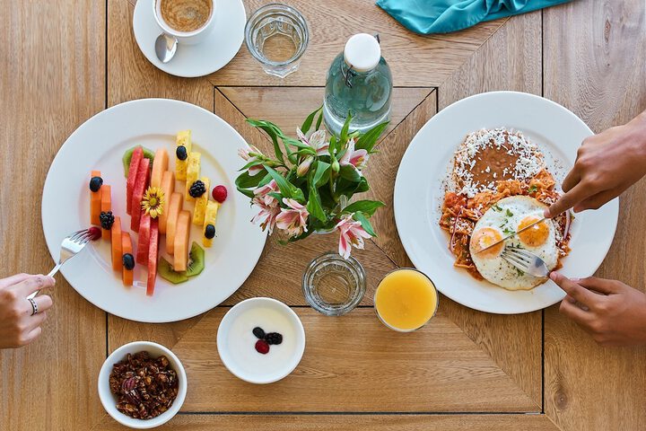 Breakfast/Coffee Service 73 of 92