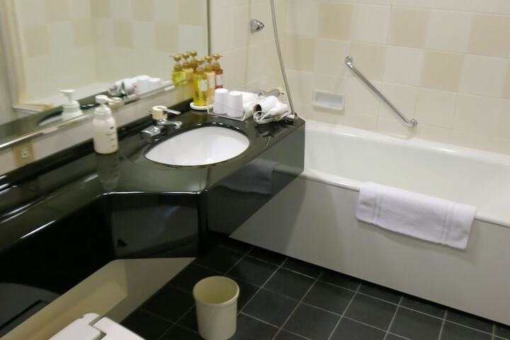 Bath Interior