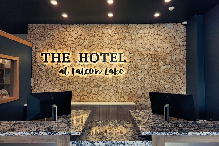 Hotel Interior 9 of 71