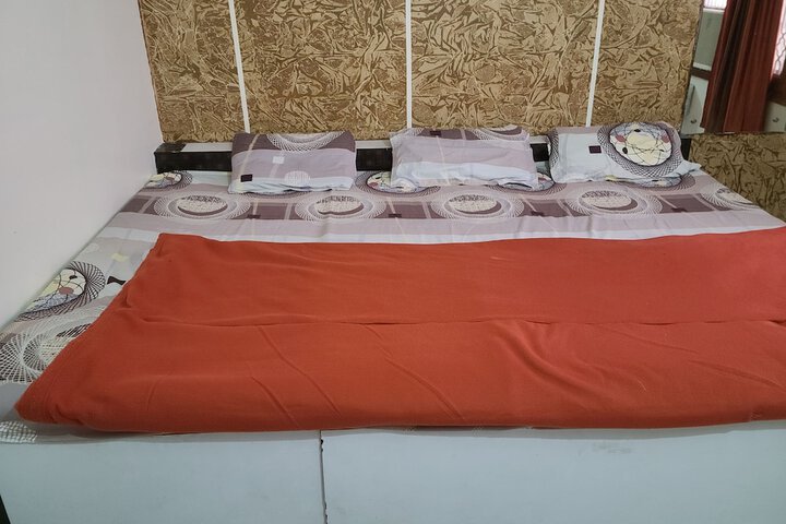 Room 15 of 22