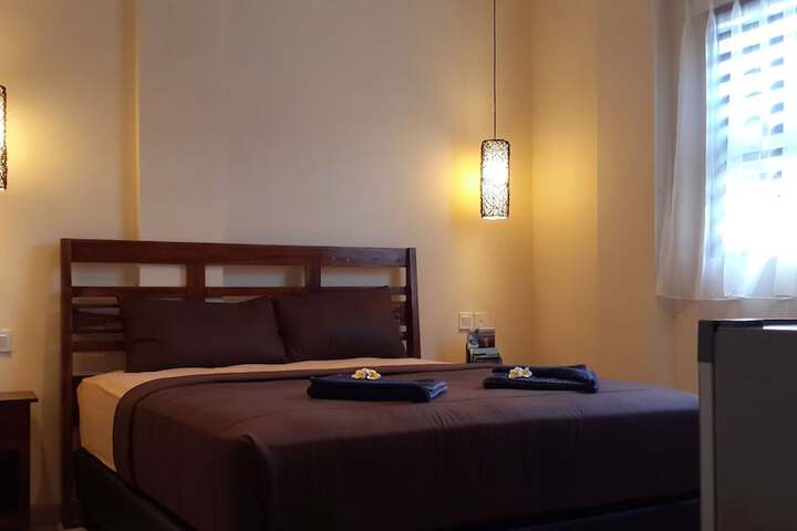 Room 6 of 47