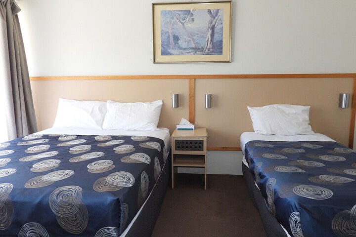 Room 19 of 36