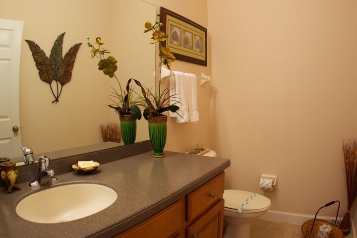 Room 16 of 25
