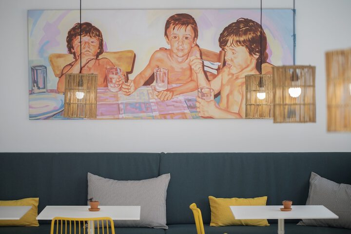 Breakfast area