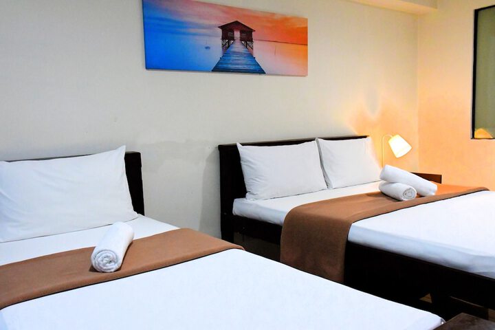 Room 21 of 29