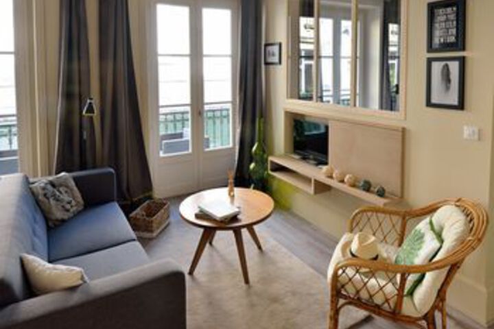 Room 14 of 16