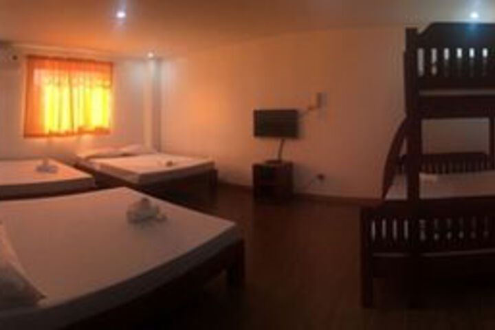 Room 17 of 22