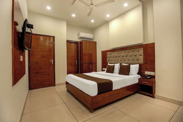 Room 31 of 51