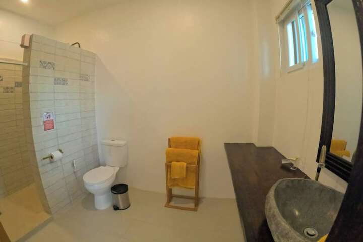 Room 53 of 74