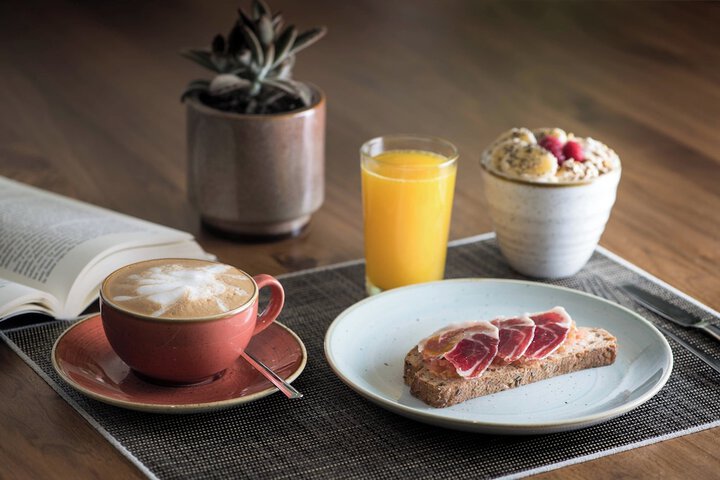 Breakfast/Coffee Service 27 of 46